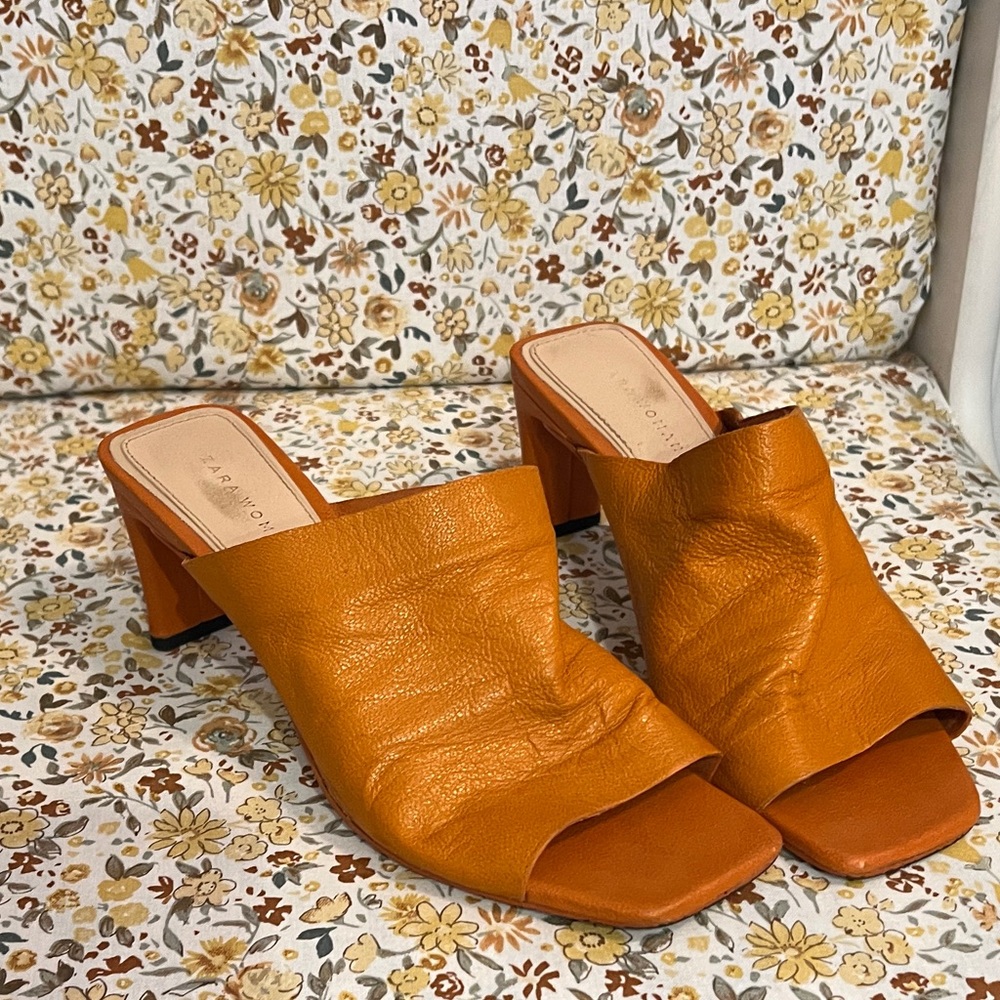 Zara women’s slides